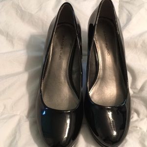 NWOT patently leather platform heels.